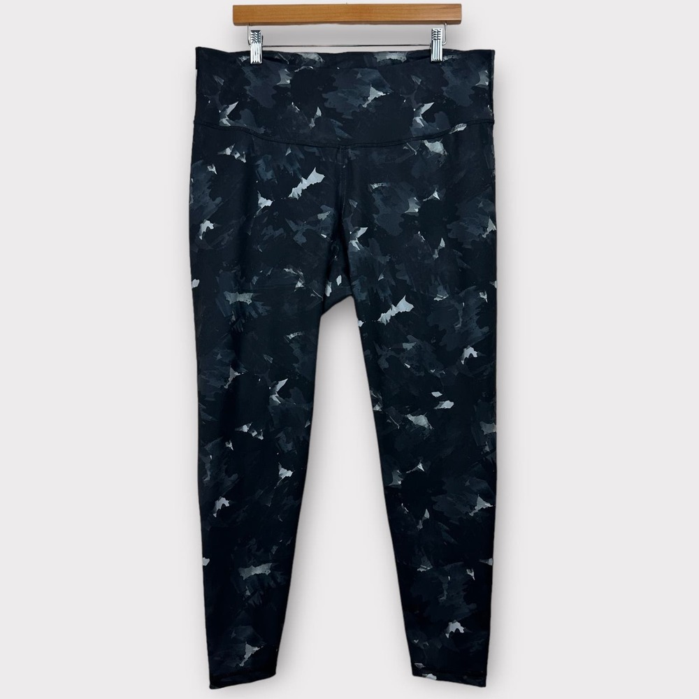 Old Navy Leggings Go Dry Active Camouflage Black Gray XXL